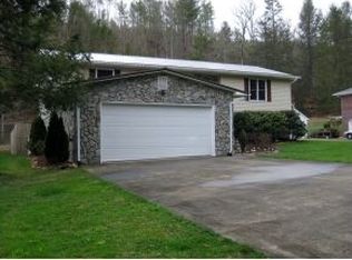 611 Sciota Rd, Unicoi, TN 37692