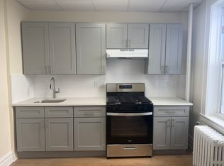 5906 Park Ave APT C8, West New York, NJ 07093