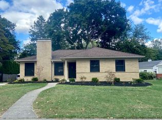 381 S Glengarry Rd, Bloomfield Hills, MI 48301