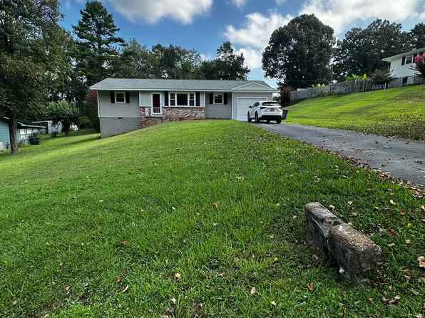 1229 Northern Hills Rd, Hixson, TN 37343