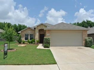 532 Jennifer Dr, Burleson, TX 76028