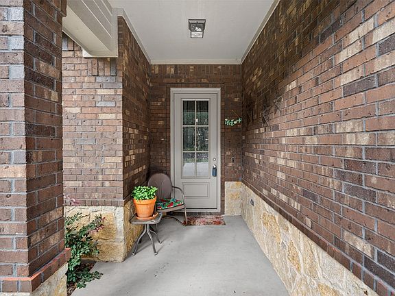 2nd image of 108 McAnear St