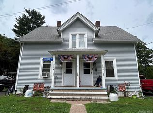 36 3rd St, Hillburn, NY 10931