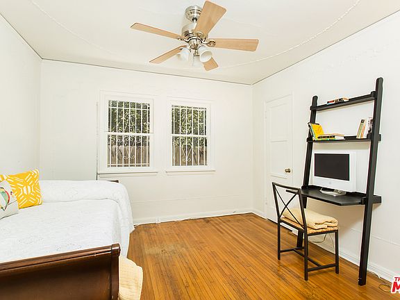 4th image of 4129 S Bronson Ave