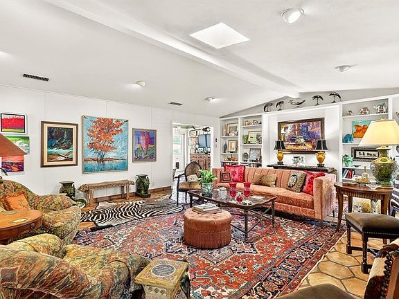 3rd image of 337 Williamson Pl