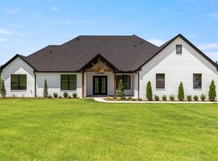 2884 Springridge Rd, Guthrie, OK 73044