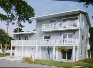 500 Seaview Dr, Tarpon Springs, FL 34689