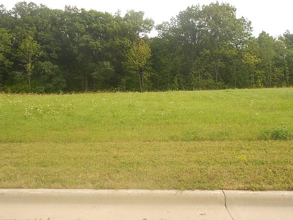 Closer View of Lot
