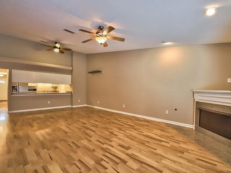 3606 Cagney Dr — Photo 13
