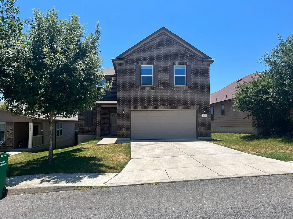 6730 Loma Blanca