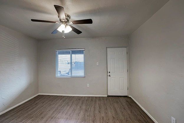 2nd image of 2216 N 16th St APT 5