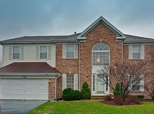 1100 Victoria Dr, Fox River Grove, IL