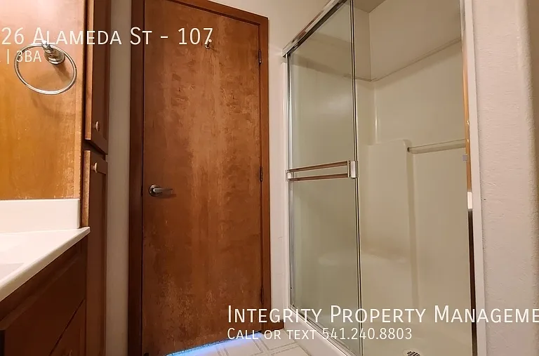 3126 Alameda St #107 — Photo 9