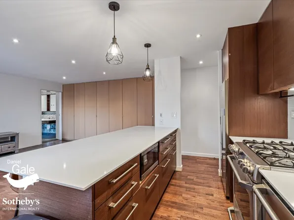 65-35 Yellowstone Boulevard image 9 of 21