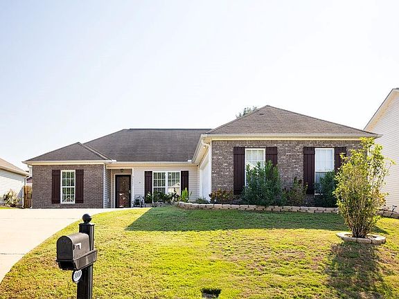 2nd image of 3000 Dotti Dr
