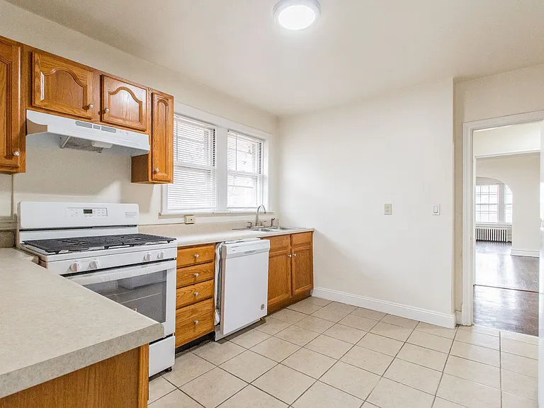 (287) 7120 Dartmouth Ave — Photo 10