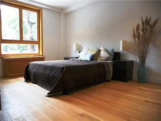 Rented by Dwelling NYC | media 5