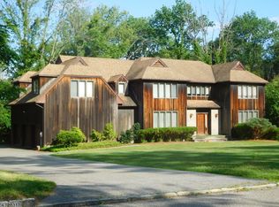 5 Surrey Rd, Lincoln Park, NJ 07035