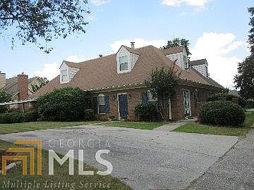 1st image of 932 Park Pl NE