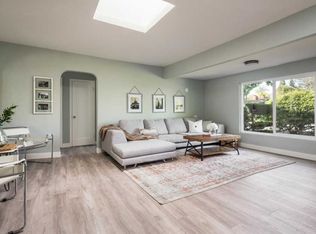 2660 Marshall Dr, Palo Alto, CA 94303