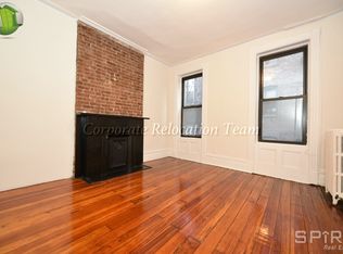 268 W 12th St #A2R, New York, NY 10014