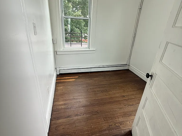 410 Chadwick Ave #2 — Photo 5