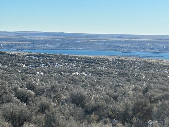 1 Banks Lake View Road, Coulee City, WA 99115