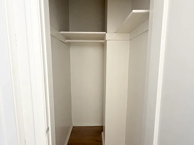 619 S Normandie Ave #16 — Photo 3