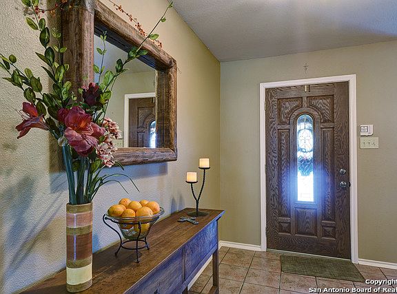 2nd image of 18519 Paloma Wood