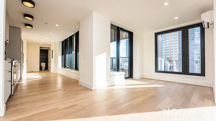 Rented by Nooklyn NYC LLC | media 6