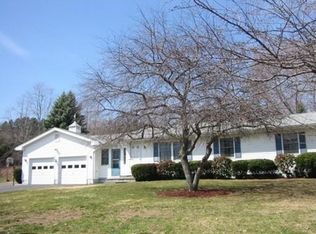 179 Pantry Rd, Hatfield, MA 01038