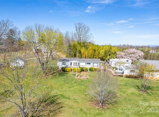 687 Newfound Rd, Leicester, NC 28748