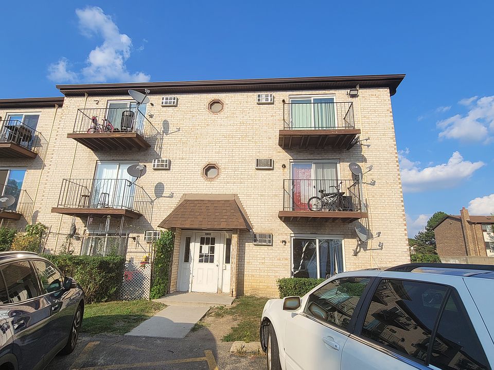 1st image of 4109 Bonhill Dr APT 3F