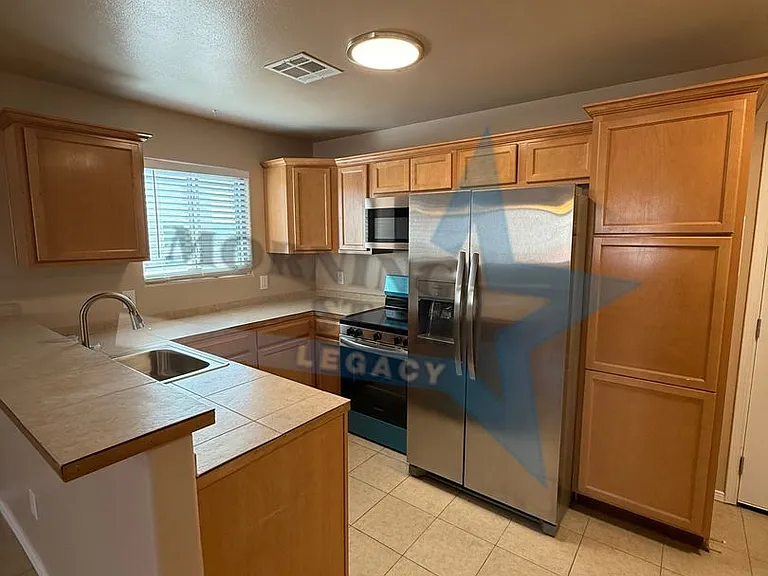3381 Valverde Loop — Photo 6