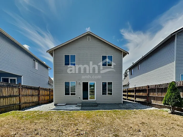 2605 187th St E — Photo 19