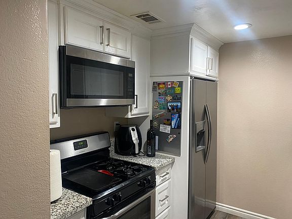 3rd image of 1565 Coulston St APT 1