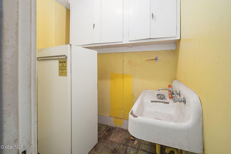 65th image of 93 Ten Broeck Street