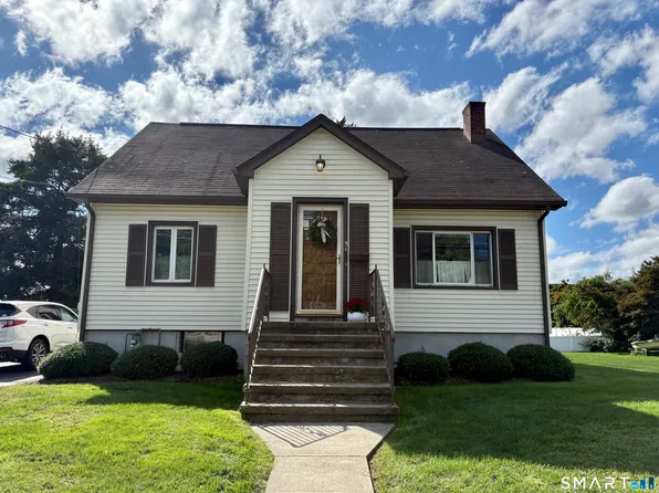 51 Connors Lane, Stratford, CT 06614