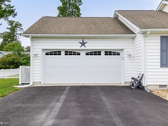 5th image of 31053 Meadow Dr