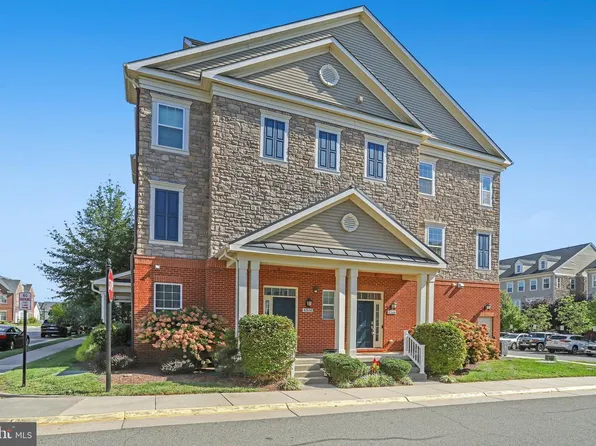 42608 Capitol View Ter, Ashburn, VA 20148
