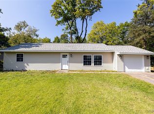 31 Wexford Rd, Syracuse, NY 13214