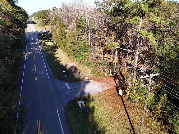 2nd image of 160 Louie Miller Rd