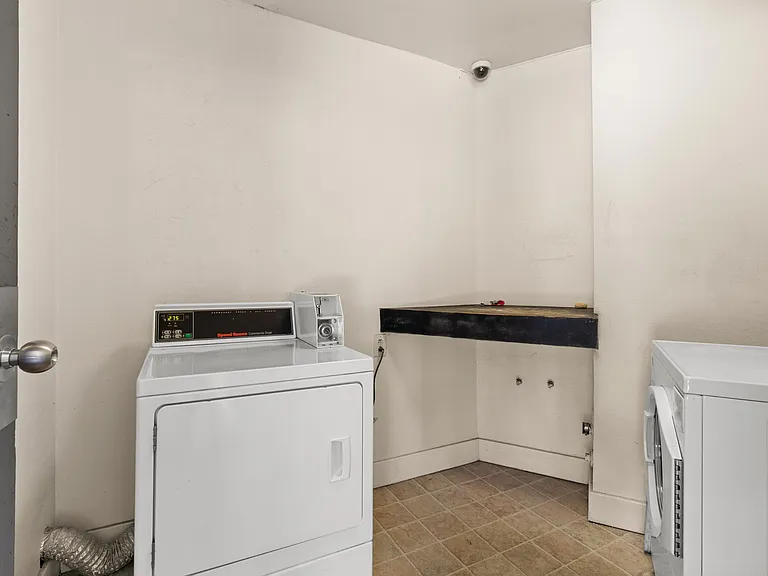 3630 Bayside Ln #6 — Photo 18