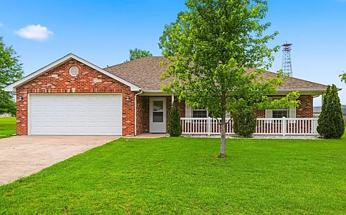 210 Brookstone Dr Photo 1
