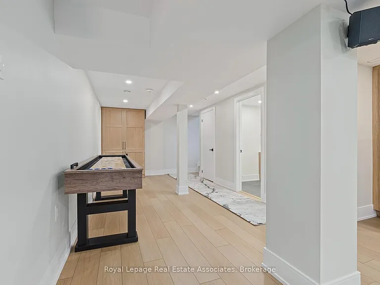 37 Windsor Rd — Photo 17
