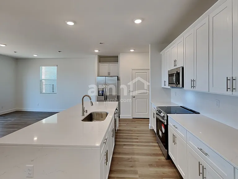 7930 Escolta Ct — Photo 4