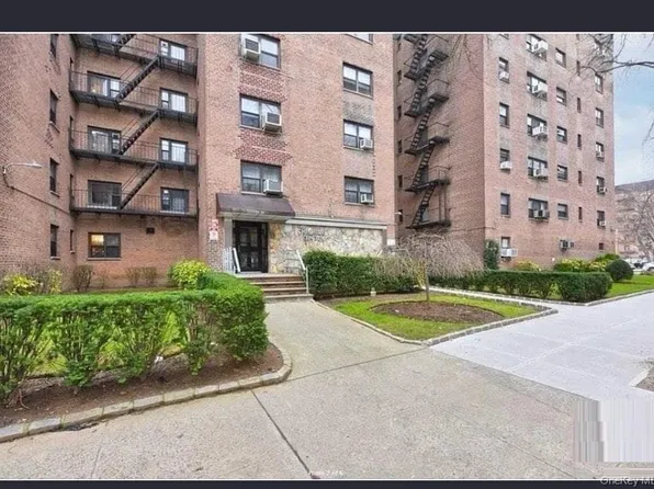 138-25 31 Drive #6L, Flushing, NY 11354