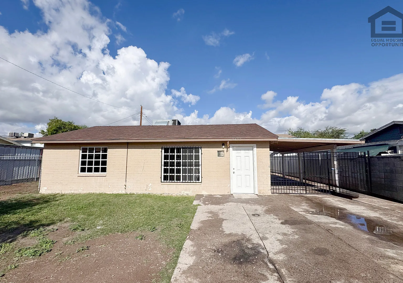 4Bed/2Bath House at McDowell Rd/32nd St! Ready for Immediate Move-In! NO HOA! — Photo 1