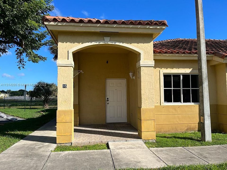 1st image of 95 NE 13th Ave #18