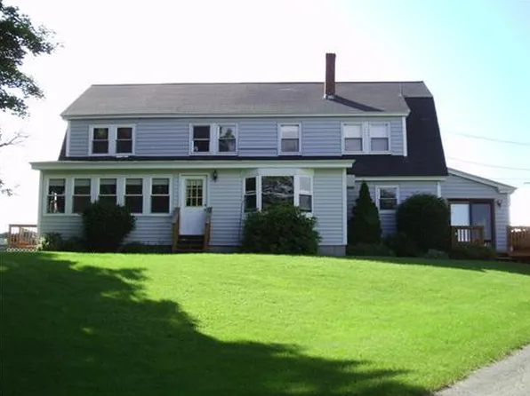 28 Smith Road, Dayton, ME 04005